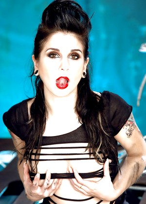 Joanna Angel